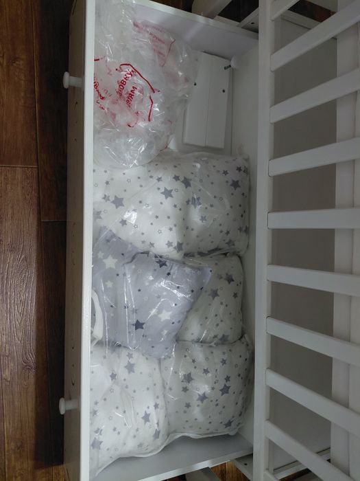 Продам детскую кроватку