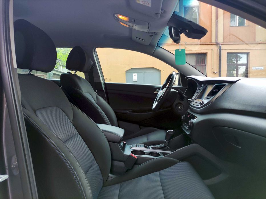 Hyundai Tucson 2.0 CRDI 4WD 6AT Premium+