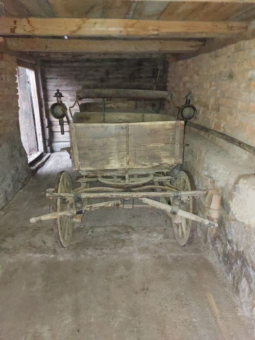 Trasura veche 100 de ani