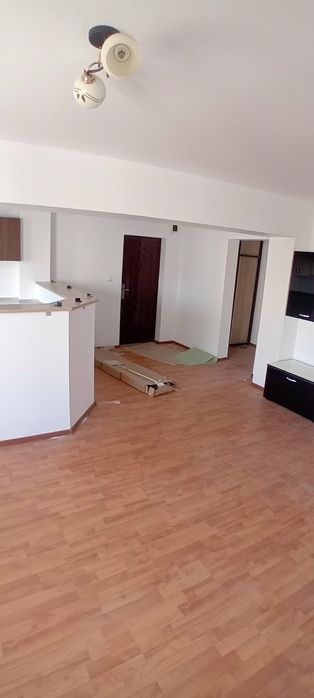 Vand apartament Turceni