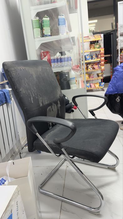 Продается офисное кресло