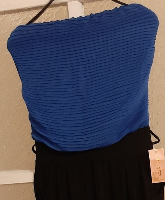 Нов,нежен и ефектен гащеризон и Плътна рокля