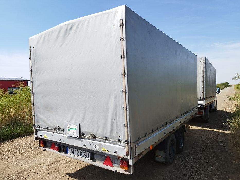 Remorcă cu prelată/ 2 axe/ MMA 2500 kg