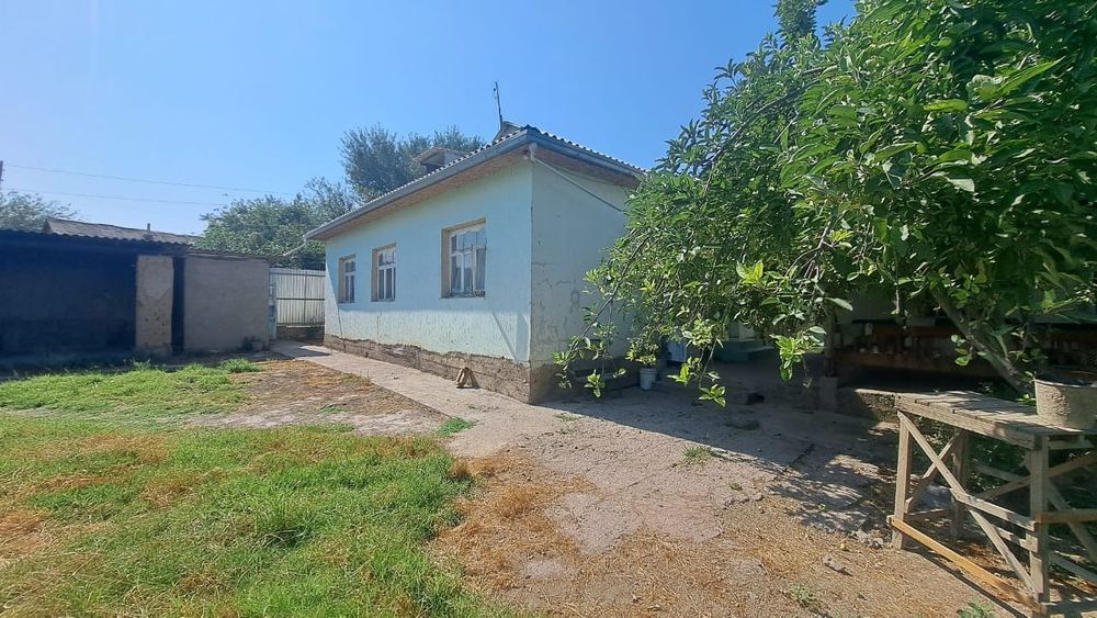 Үй сатылады Срочно бағасы келісімді