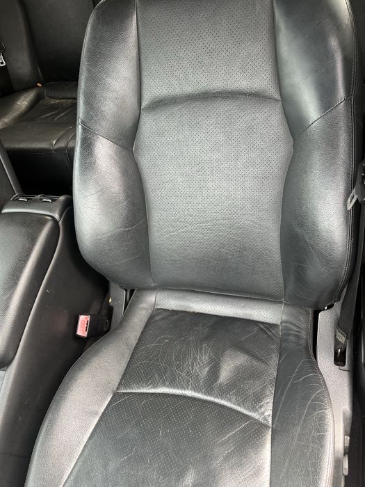 Кожен салон Mercedes W203