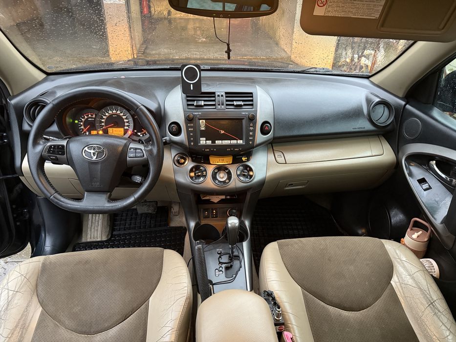 Toyota rav4 D-cat