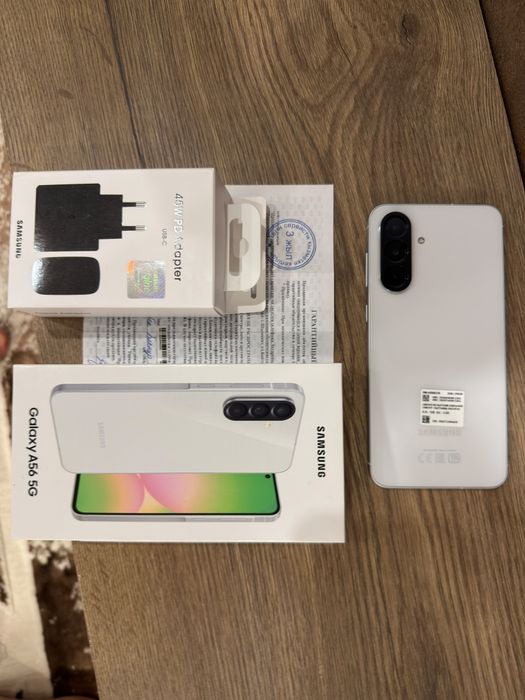 Samsung A56 5G  256g LightGray