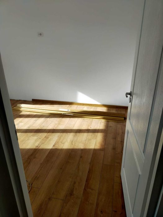 Vand sau schimb apartament 2 camere  etaj 3 , str. constructorilor  Turda