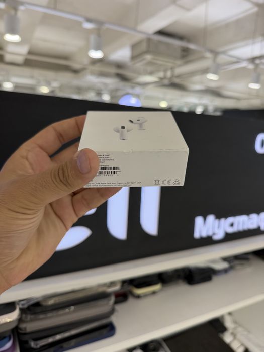 Airpods 4 новые с шумодавлением