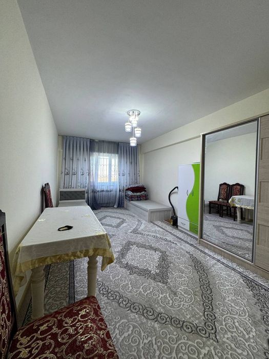 Сотилади Квартира!! Сергели, 8-худуд, 3/2/9, 93м2, балкон: 2*7.