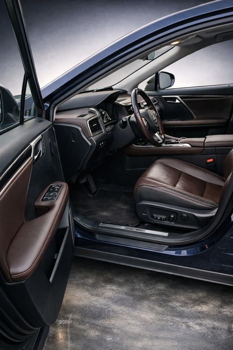 Lexus RX 450h Luxury 4x4 – 313 CP –Hybrid- Istoric verificat