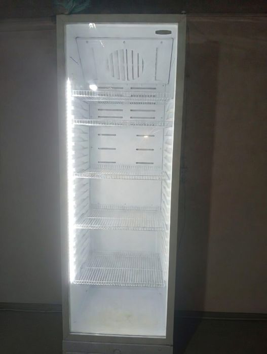 Срочно холодильник сатылады!