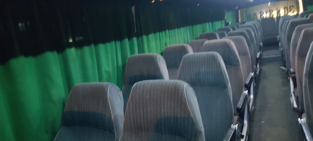 Mercedes-Benz TURFETISKIY 55 месталик SOTILADI