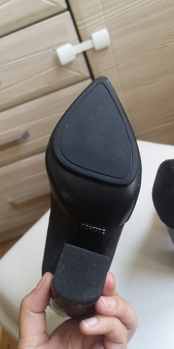 Pantofi gri Schutz