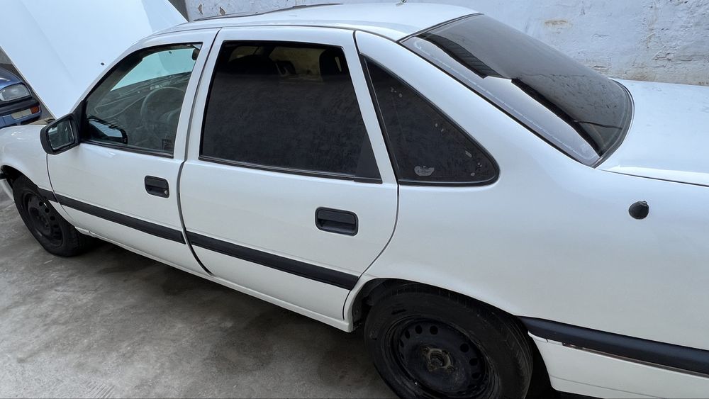 Продаю Opel Vectra