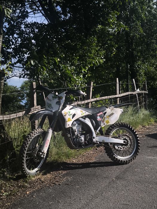 Vând sau schimb yz450f