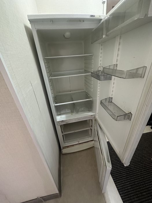 Холодильник на запчасти