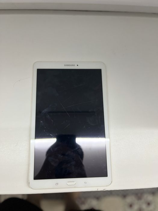 Samsung Galaxy Tab E 9.6. ОБМЕН НА ВСЁ ЧТО УГОДНО
