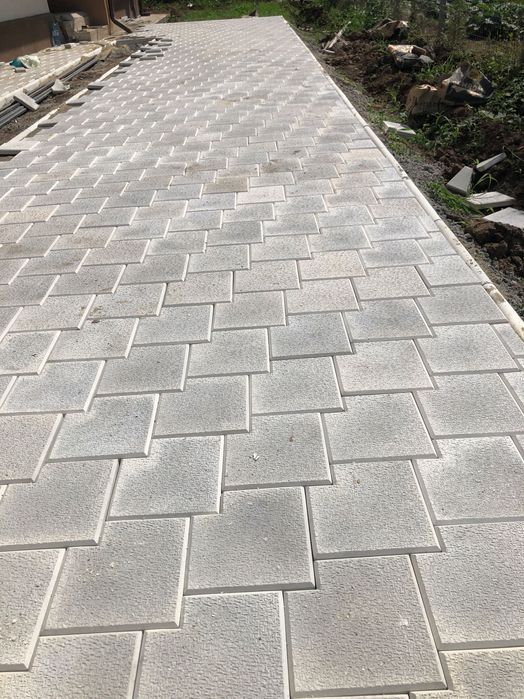 Pavaj, Pavele, Borduri. Pentru gradina. Montaj pavaj