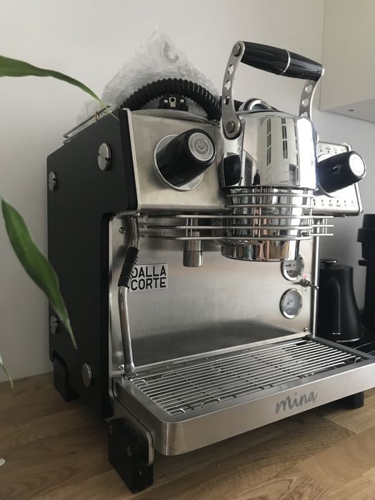 Dalla corte mina espressor multi-boiler PID profilarea extractiei
