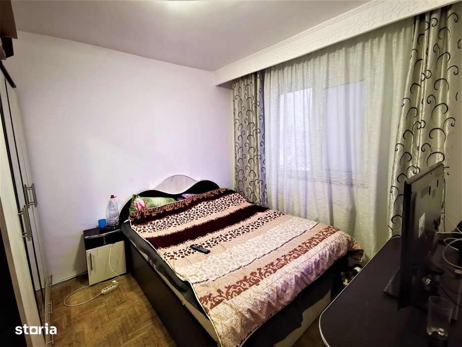 Apartament 3 camere | 49.000 € | Bazinul de Înot | Șarpantă