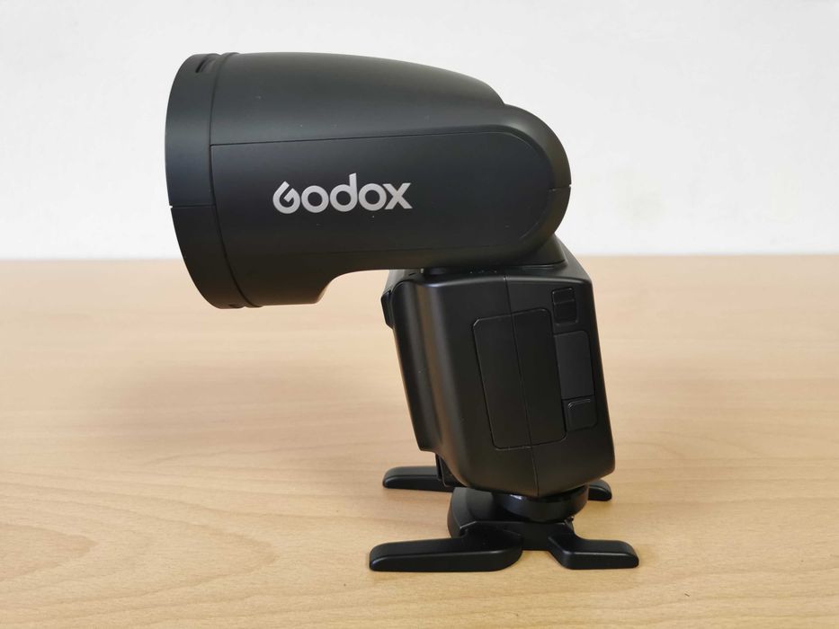 Godox V1 Pro (F) светкавица за фотоапарати Fuji