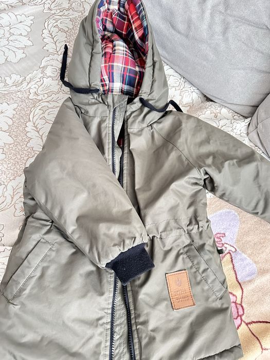 Куртка на весну 98 размер