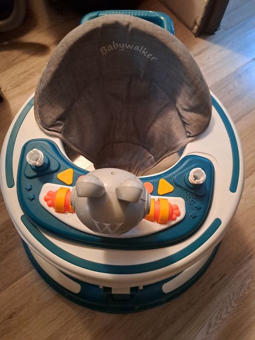 Продам ходунки детские