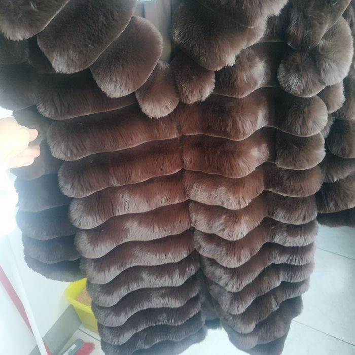 Jacheta Blana Artificiala