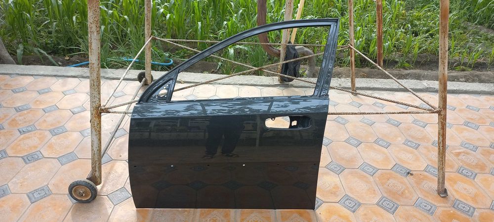 Gentra oldi shopir eshik gk2