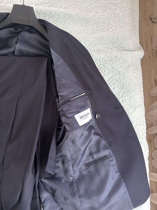 Продам костюм от SHOQAN