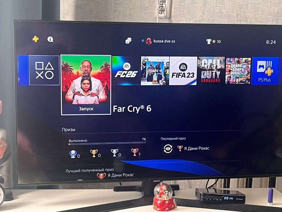 Продам playstation 4
