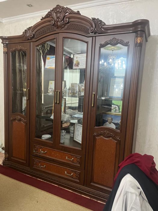 Залға гарнитур сатылады