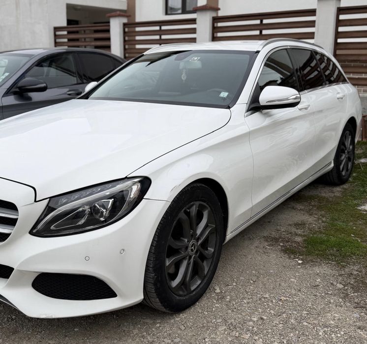 Мерцедес бенз Ц220