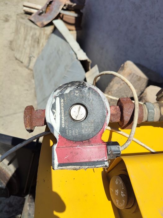 Centrală pe lemne Junkers  plus două pompe