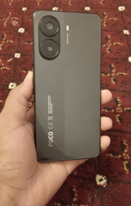 Poco x 7 pro  yangi holatda 8/256 talik pubg mobileda 120fps