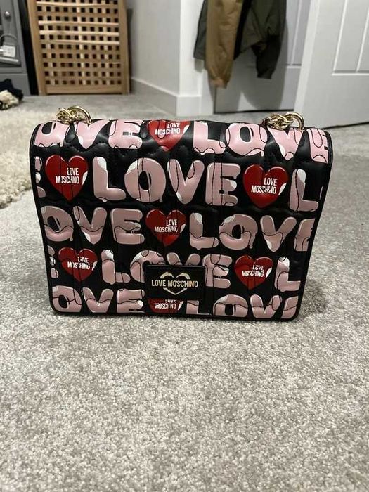 Love Moschino  оригинална нова чанта