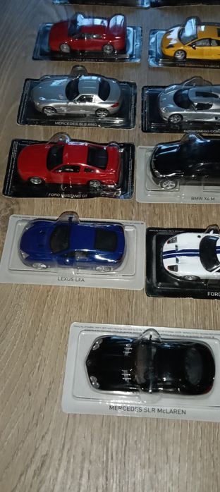 29 machete auto supercar scara 1 43