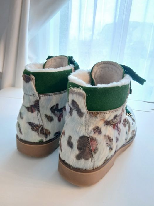 Bocanci  Olang  damă