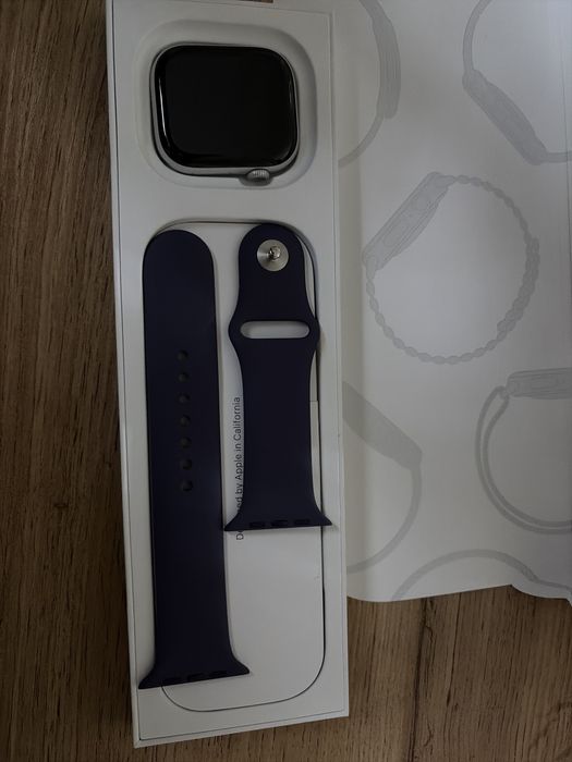 I watch 11 silver 46 mm