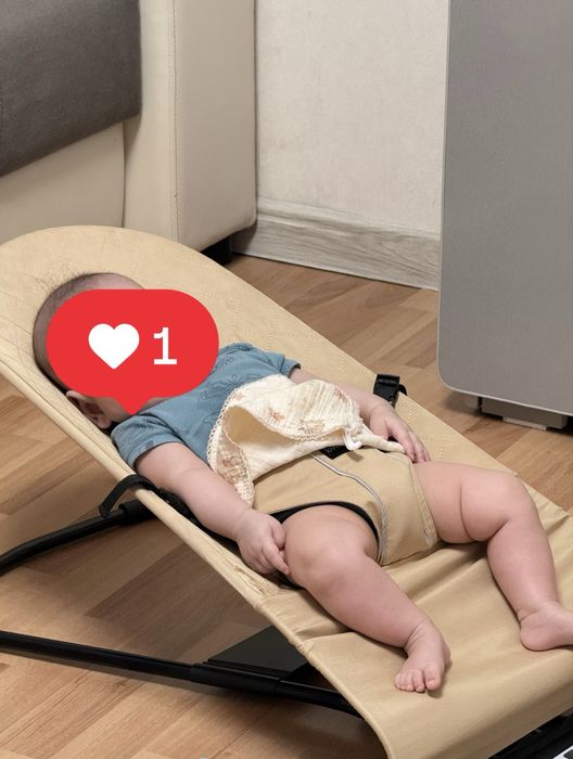 Продается шезлонг детский