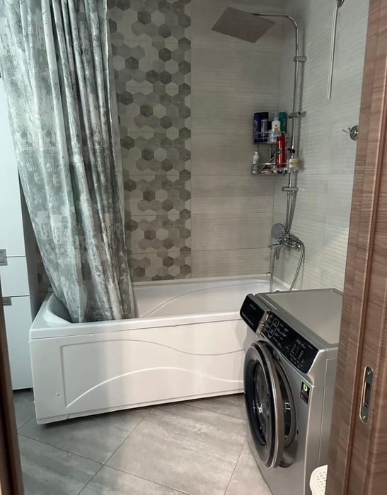 Квартира 11 мкр,42