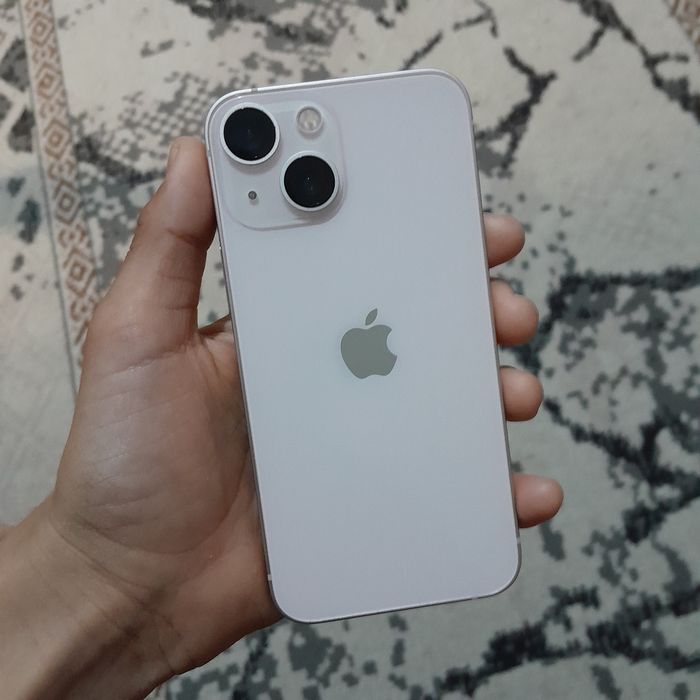 IPhone 13 mini на продаже