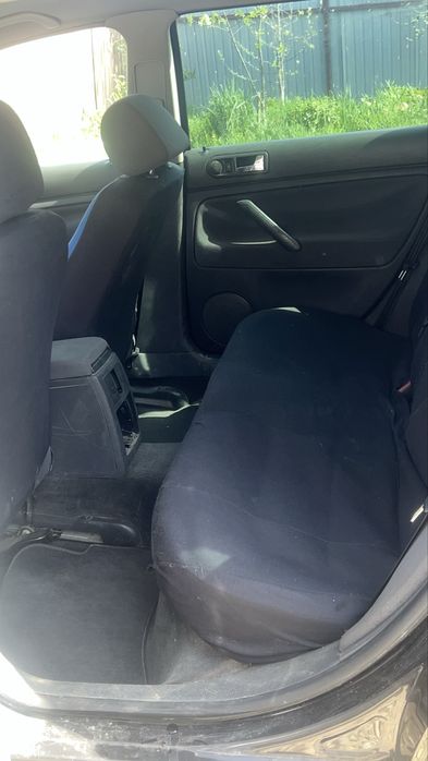Vand volkswagen 1.9tdi 1000€ negociabil