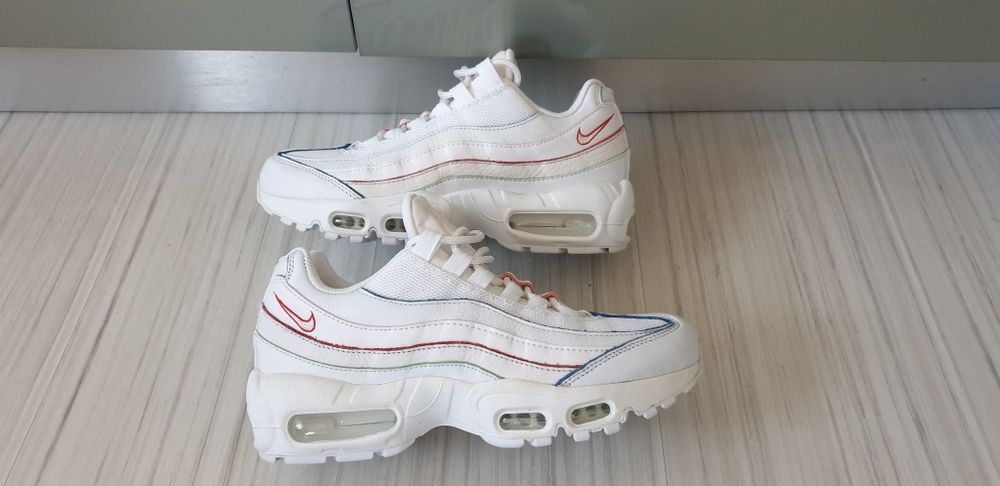Nike Air Max 95 UK 4/ 37.5/23.5 см. НОВО! ОРИГИНАЛ! Дамски Маратонки!
