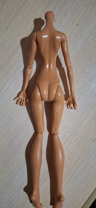 Тело без головы Клео Monster high