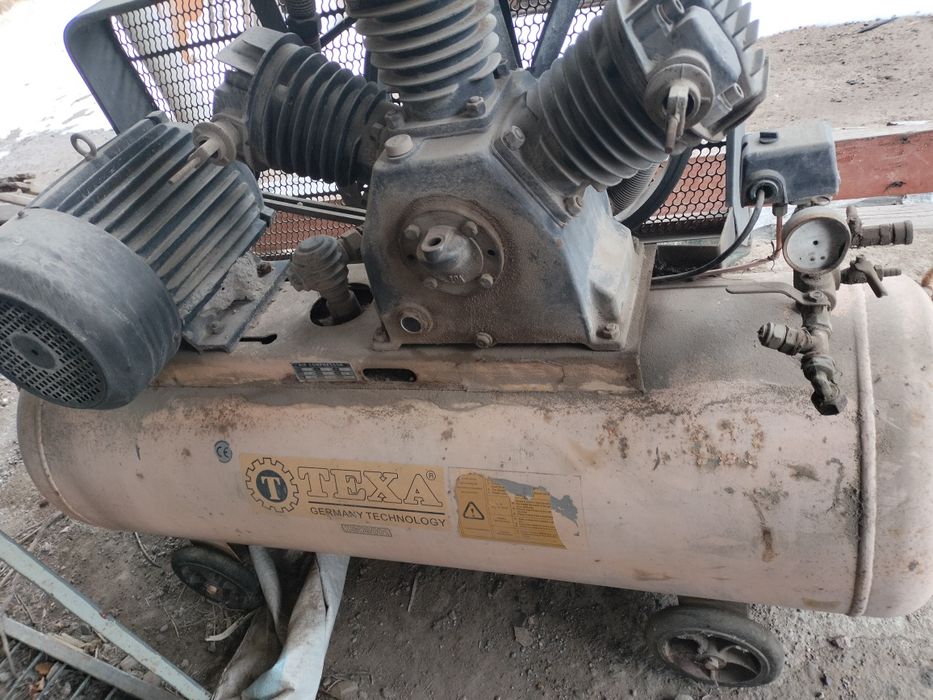 Масляный компрессор Texa