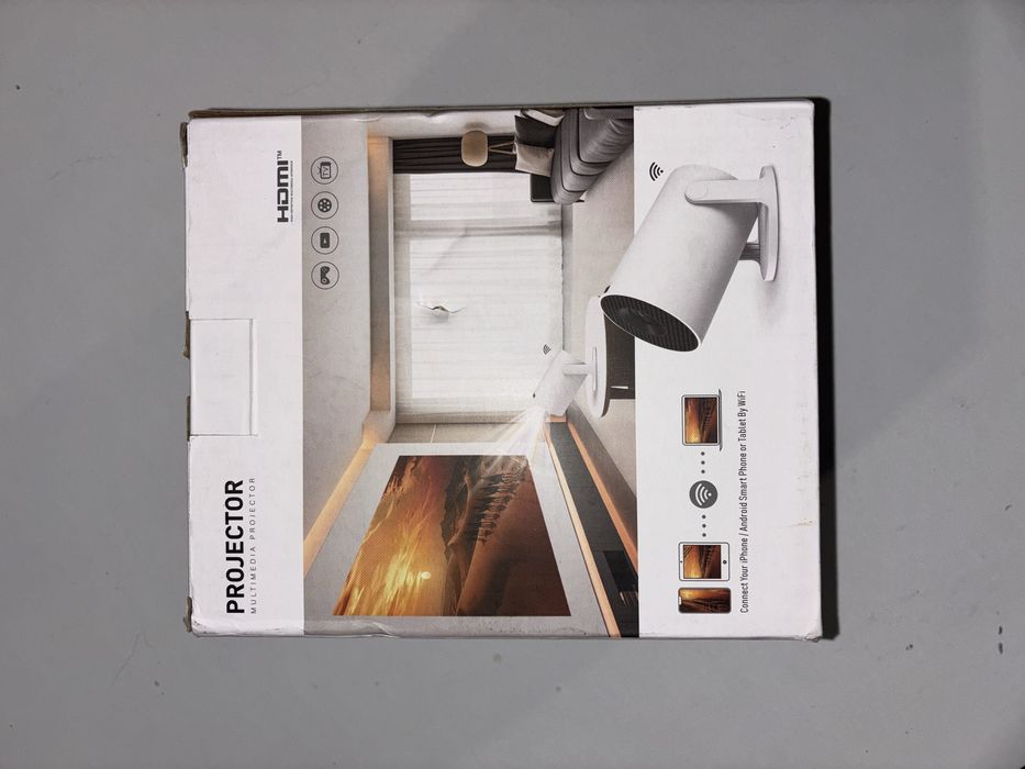 Проектор чисто нов