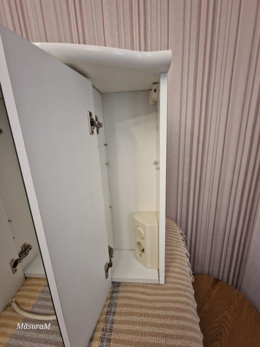 Dulap de baie cu 3 usi oglinda