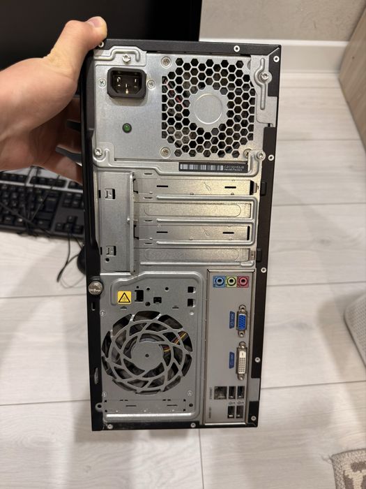Продам HP Pro 3500 Series MT